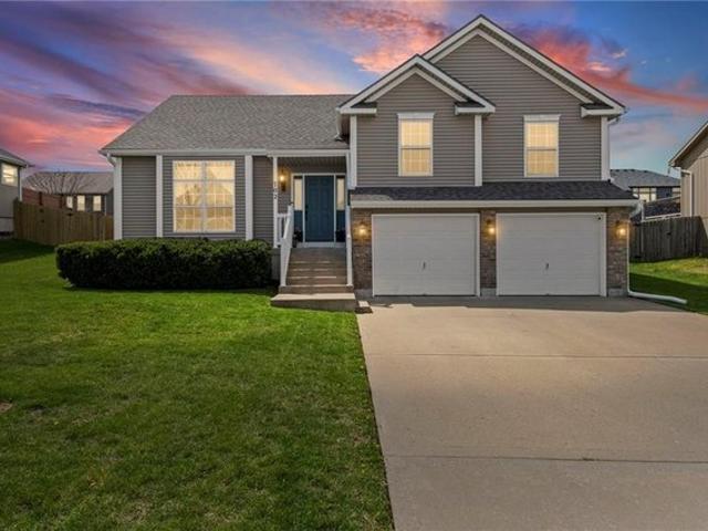 House for sale in Grain Valley, Missouri