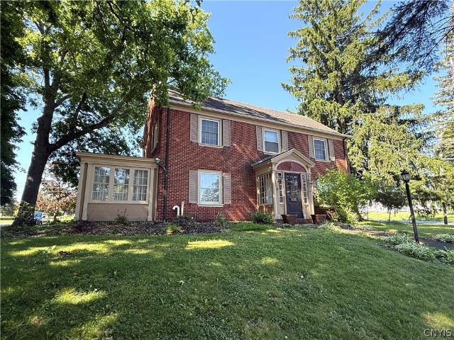 House for sale in Oneida, New York