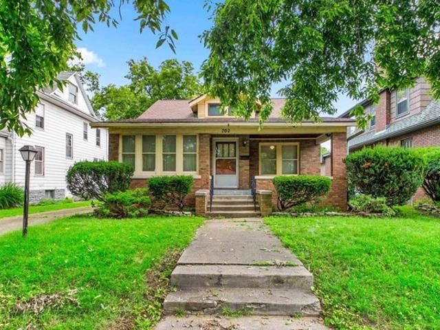 House for sale in Pekin, Illinois