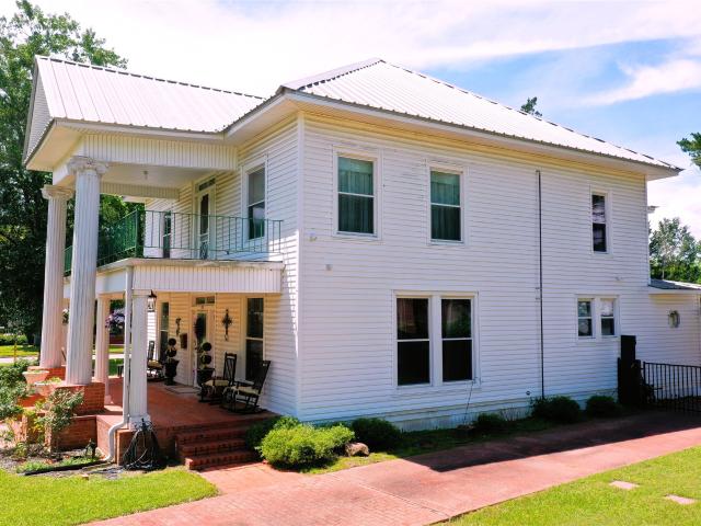 House for sale in Teague, Texas