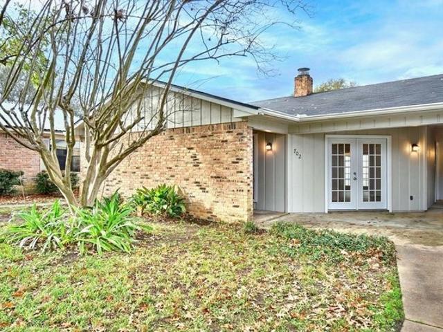 Townhouse for sale in Brenham, Texas