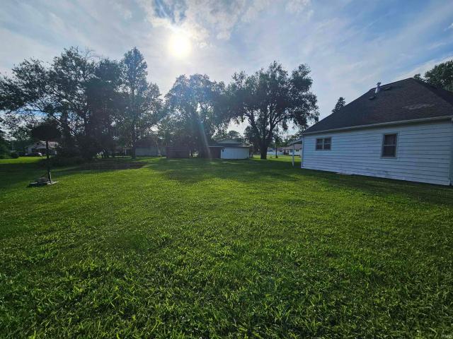 House for sale in Bicknell, Indiana