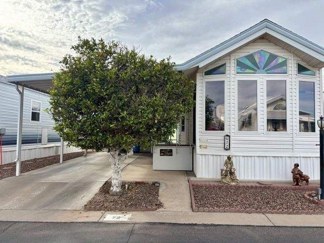 House for sale in Apache Junction, Arizona
