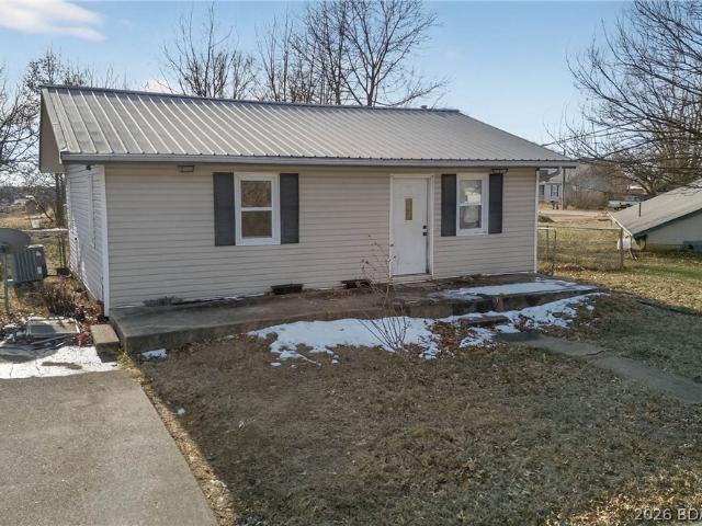 House for sale in Cole Camp, Missouri