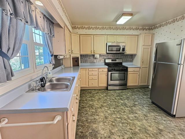 House for sale in Kouts, Porter County