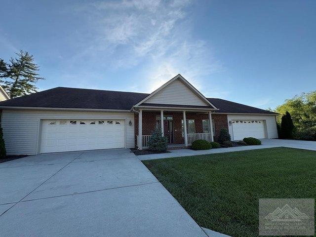House for sale in Bluefield, West Virginia
