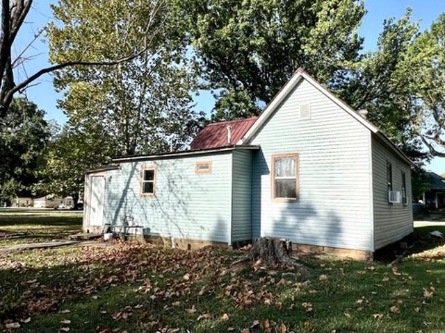 House for sale in Lamar, Barton County