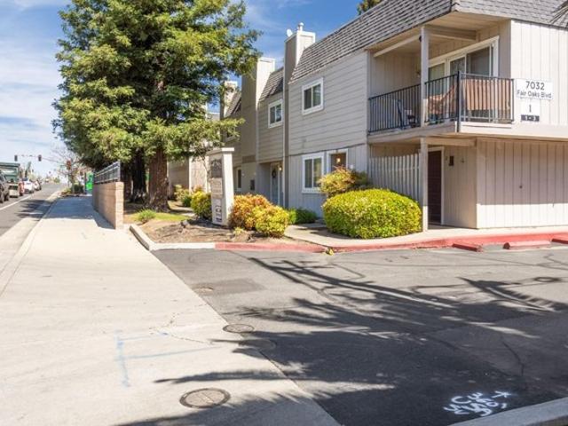 Condo for sale in Carmichael, California