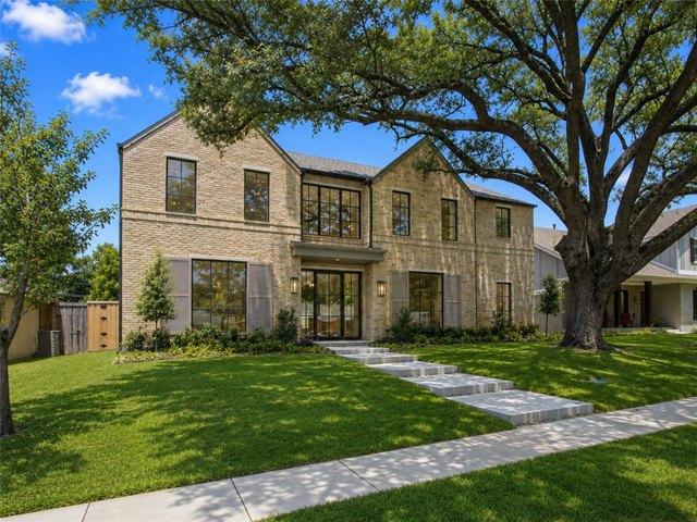 House for sale in Dallas, Texas