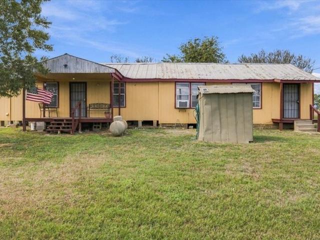 House for sale in Schulenburg, Fayette County