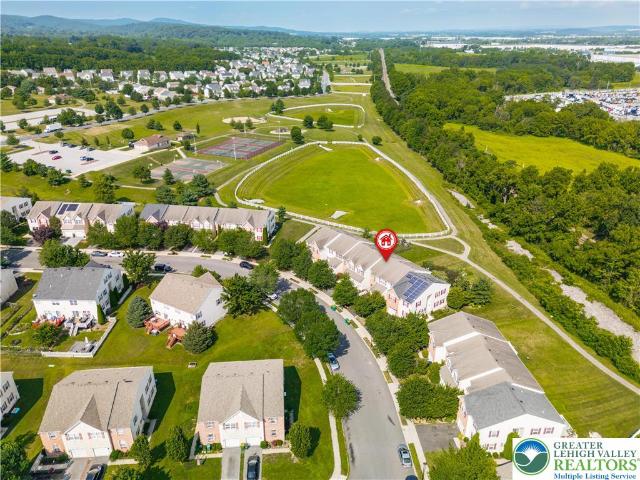 Townhouse for sale in Macungie