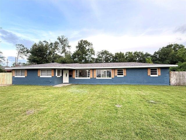 House for sale in Jefferson, Texas