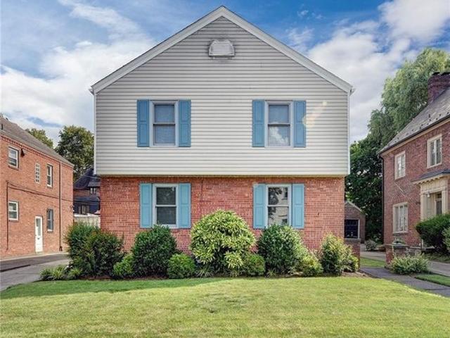 House for sale in Pittsburg, Pennsylvania