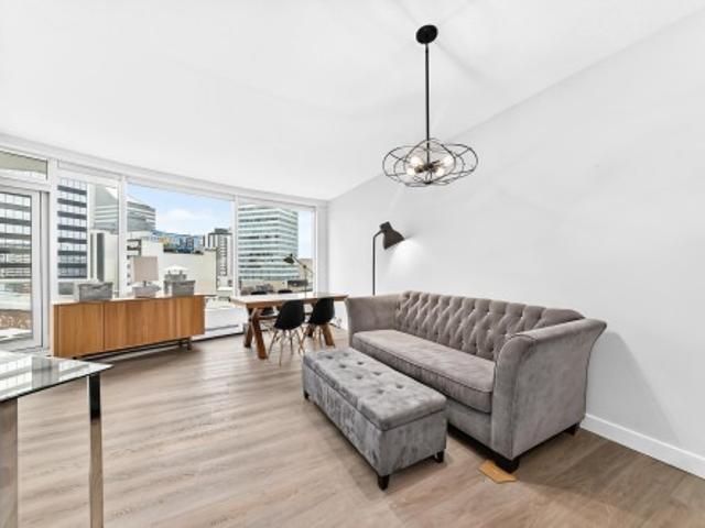 Condo for sale in Downtown, Edmonton