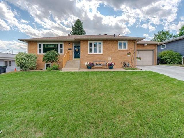 House for sale in Mandan, North Dakota