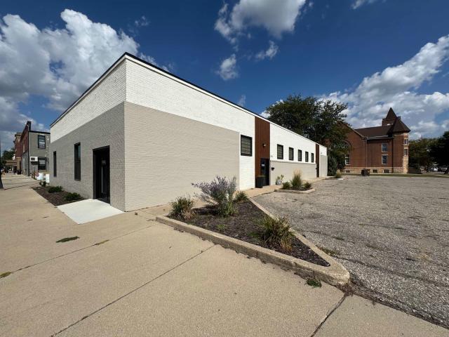 Commercial for sale in Emmet, Iowa