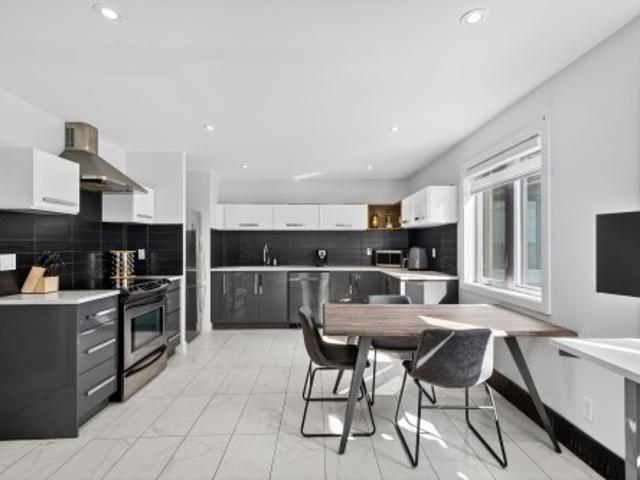 Condo for sale in Saint-lambert, Quebec