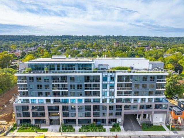 Condo for sale in Ancaster, Ontario
