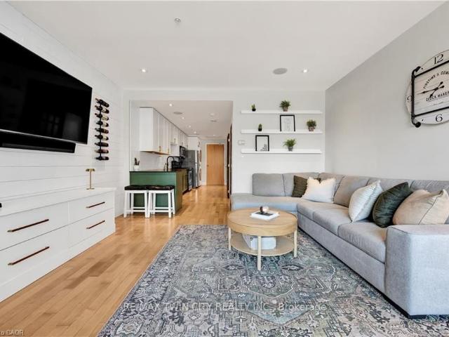 Condo for sale in Kitchener, Ontario