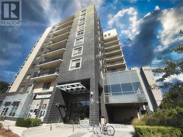Condo for sale in Waterloo, Ontario