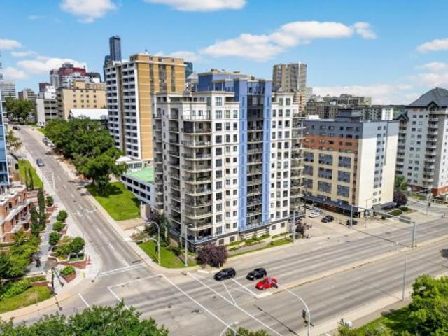 Condo for sale in Wedgewood, Alberta