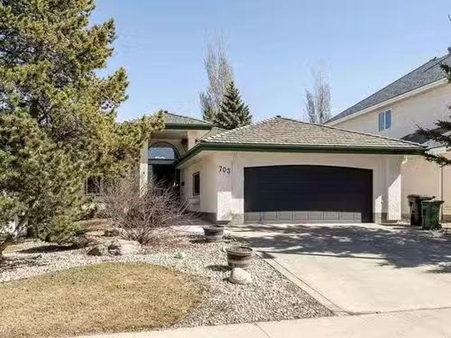 House for sale in Wedgewood, Alberta