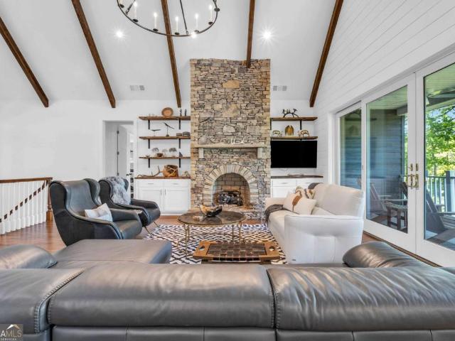 House for sale in Hiawassee, Georgia