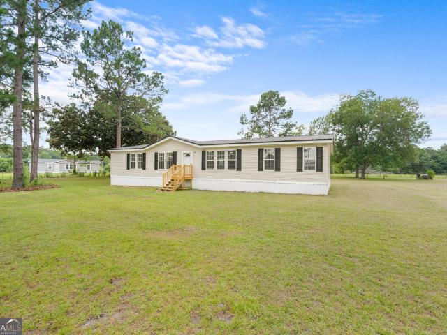 House for sale in Collins, Georgia