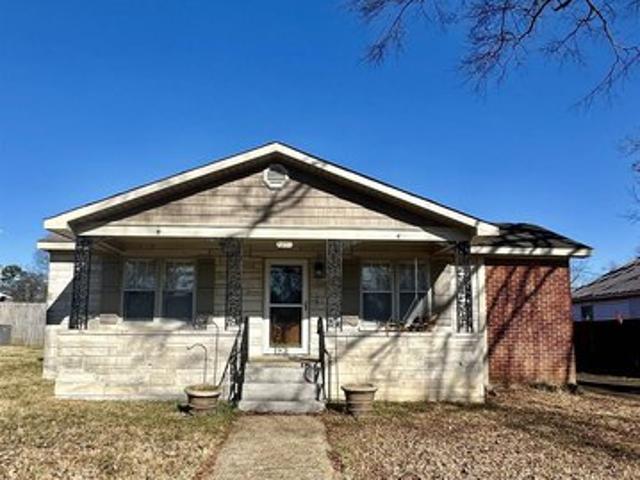 House for sale in Tuscumbia, Alabama