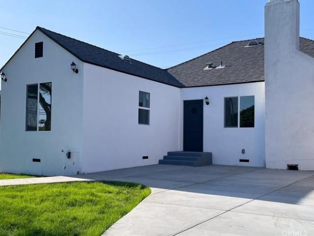 House for sale in Inglewood, California