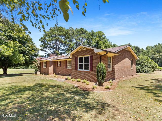 House for sale in Roseboro, North Carolina