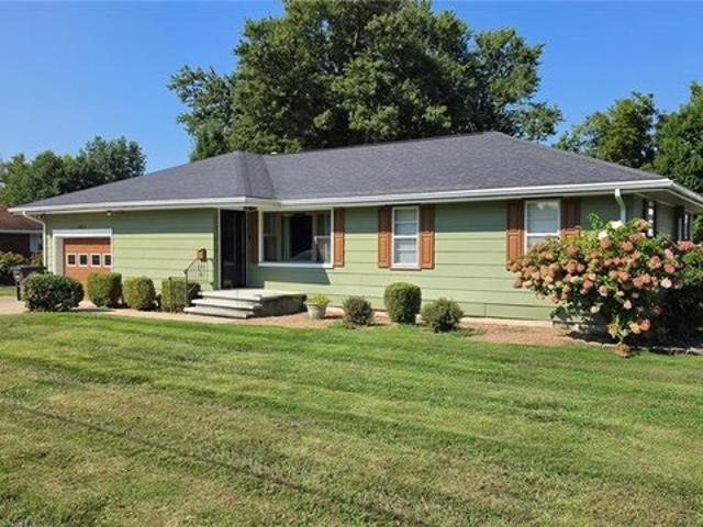 House for sale in Staunton, Macoupin County