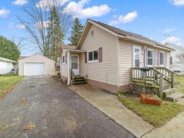 House for sale in Essexville, Michigan