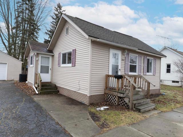 House for sale in Essexville, Michigan