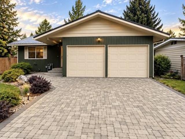 House for sale in La Grande, Union County