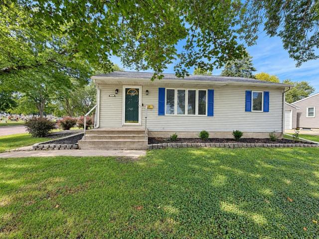 House for sale in Emmet, Iowa