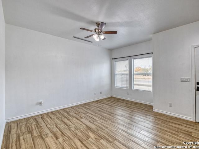 House for sale in Carrizo Springs, Texas