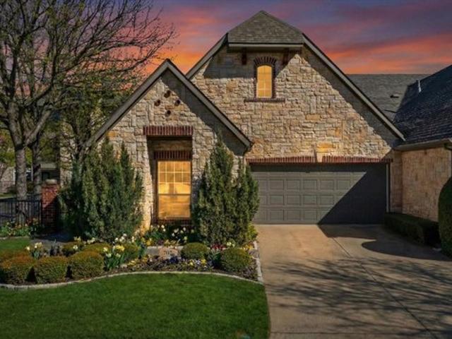 Townhouse for sale in Hood, Texas