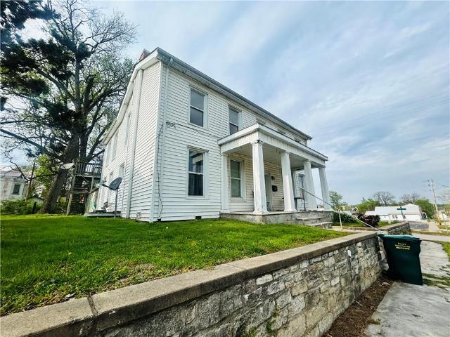 House for sale in Newllano, Missouri