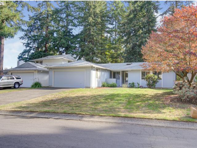House for sale in Fircrest, Vancouver