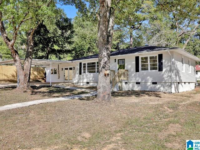 House for sale in Weaver, Alabama