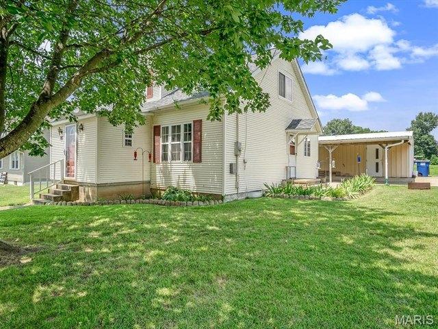 House for sale in Randolph, Illinois