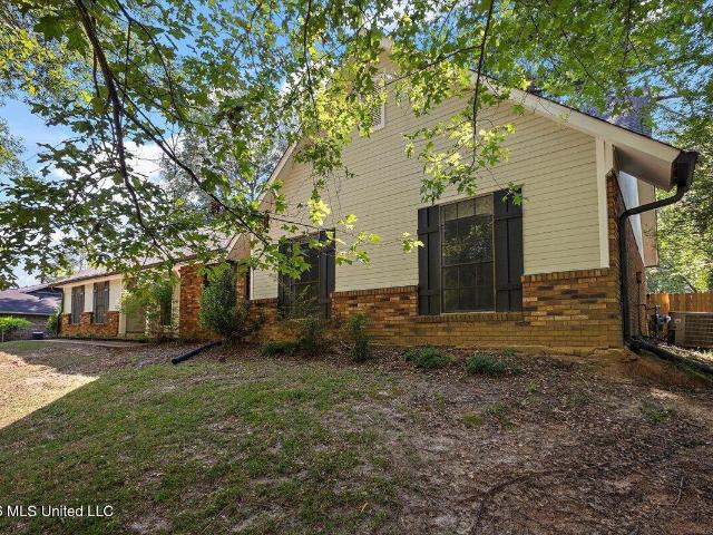 House for sale in Clinton, Mississippi