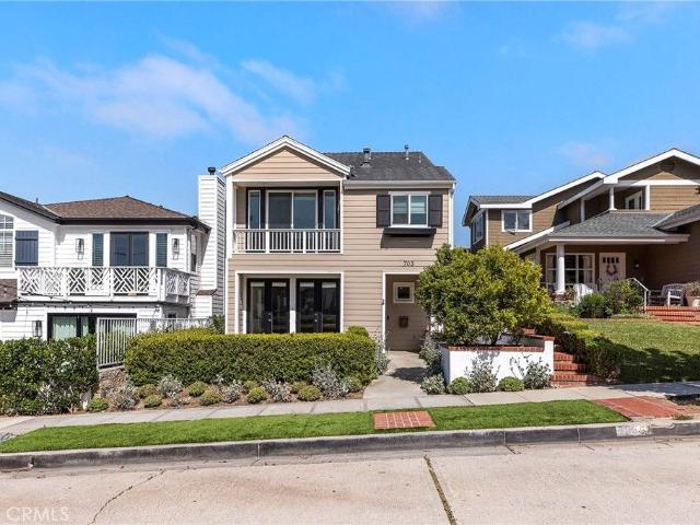 Condo for rent in Corona Del Mar, California