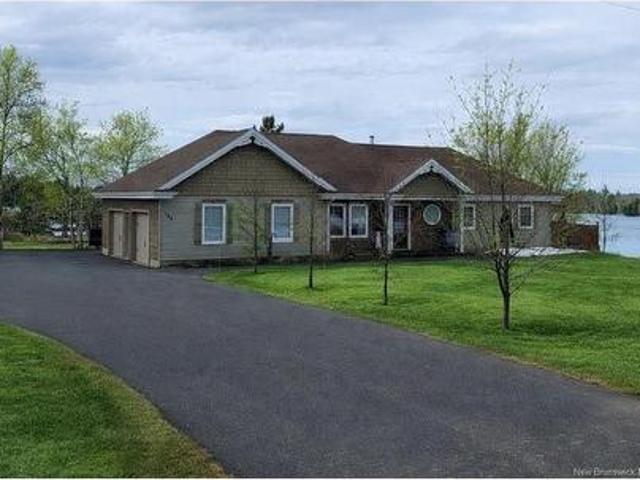 House for sale in Tracadie–sheila, New Brunswick