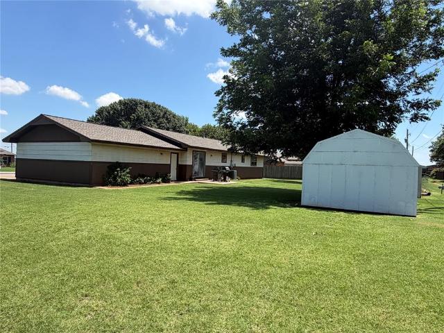 House for sale in Washita, Oklahoma