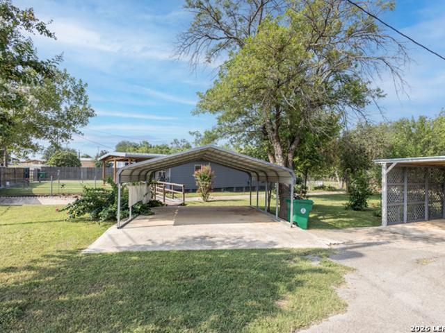House for sale in Cotulla, La Salle County