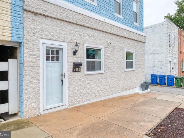 Townhouse for sale in Canton, Baltimore