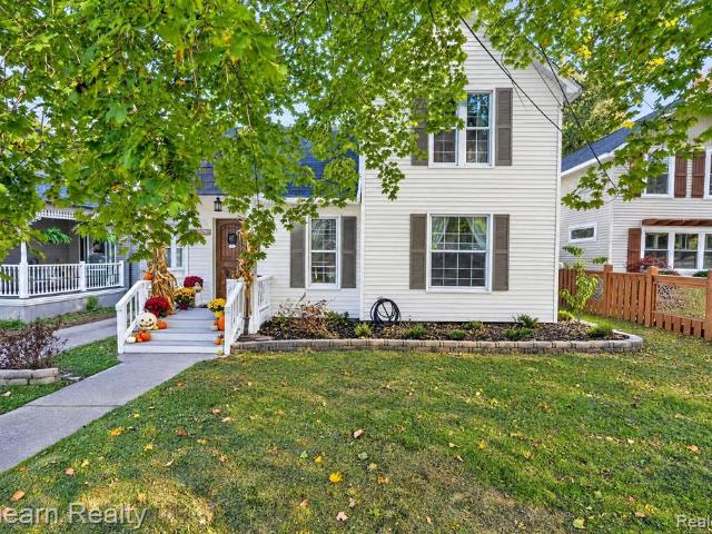House for sale in Fenton, Genesee County