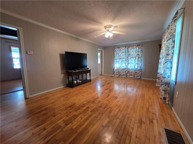 House for sale in Higginsville, Missouri